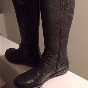BOC Boots